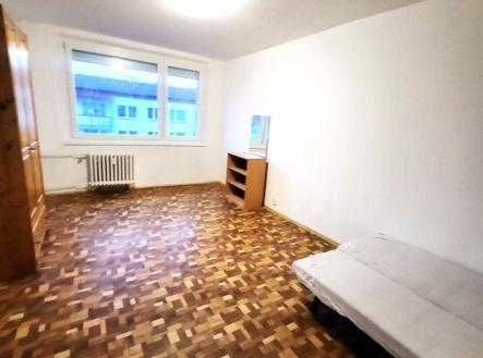 1773908657-lzjeegeola-photo-2026-03-19-09-09-44-285-29