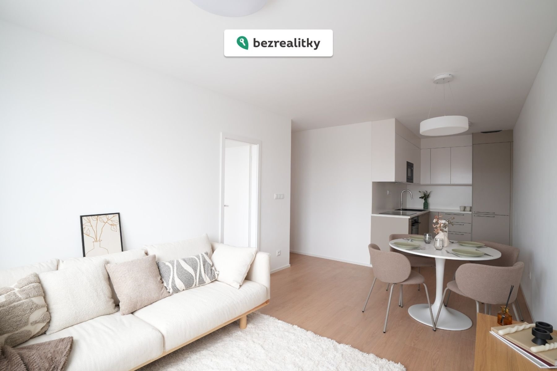 1773915741-ufklbvzuwt-oby-cc-81vaci-cc-81-pokoj-1