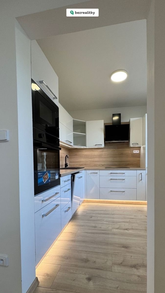 1774087274-nwoeayqlhz-img-9859