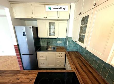 Prodej bytu, 1+1, 40 m²