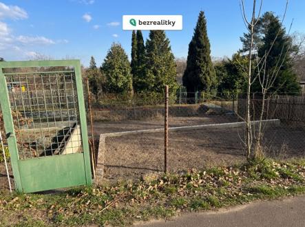 Prodej pozemku, zahrada, 245 m² obrázek