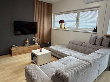 Prodej bytu, 1+kk, 42 m²