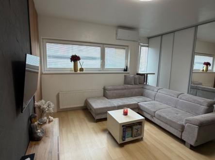 Prodej bytu, 1+kk, 42 m²