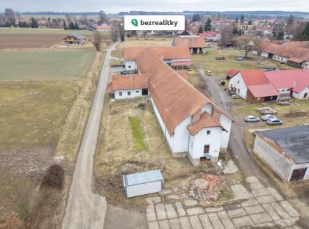Prodej komerčního objektu, jiný, 1 393 m²
