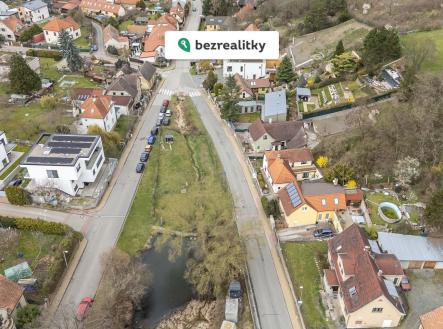 Prodej pozemku pro bydlení, 736 m²