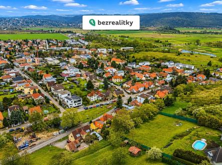 Prodej pozemku pro bydlení, 736 m²