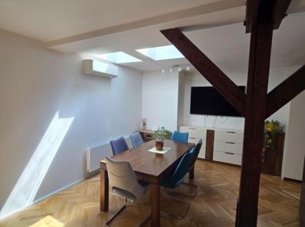 Prodej bytu, 3+kk, 75 m²