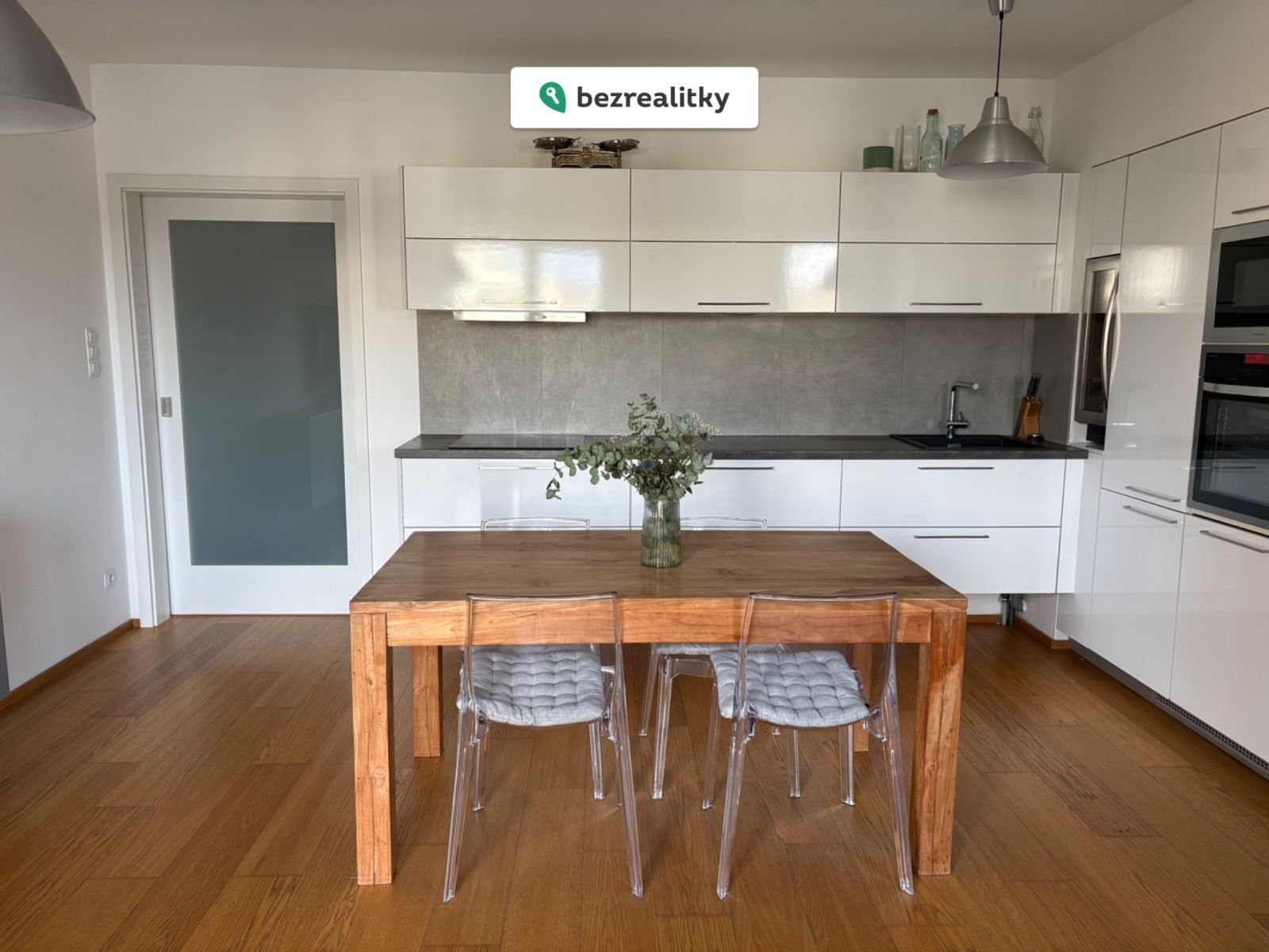 1774903399-elevbkjcww-img-5369