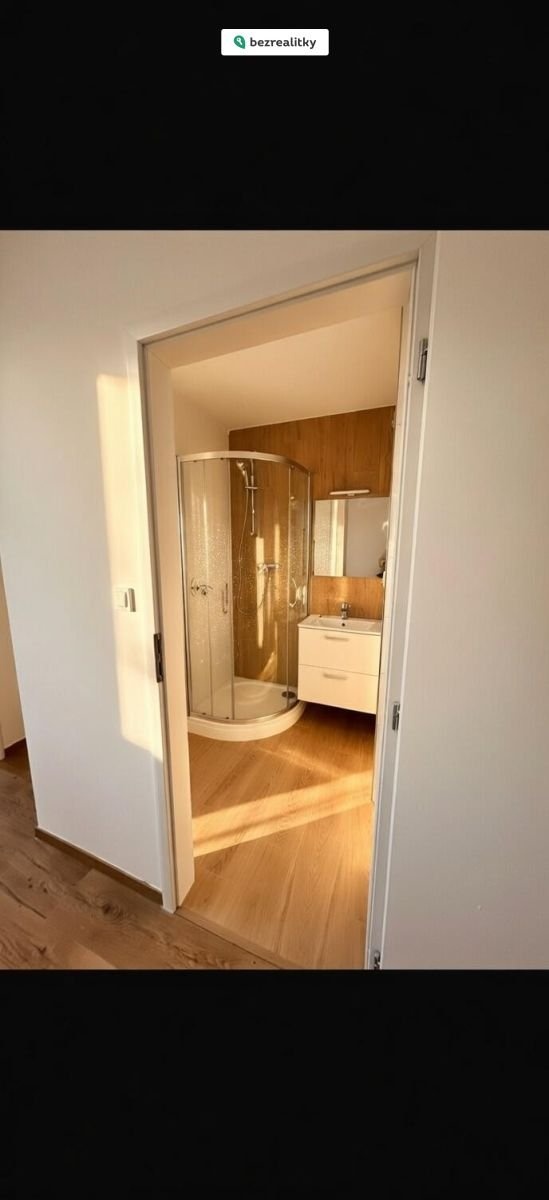 1775059694-ljoymzdeln-whatsapp-image-2026-04-01-at-15-10-54