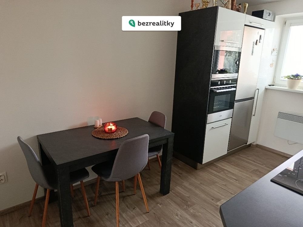 1775218187-vnfnwuvjvb-img-20260402-144218