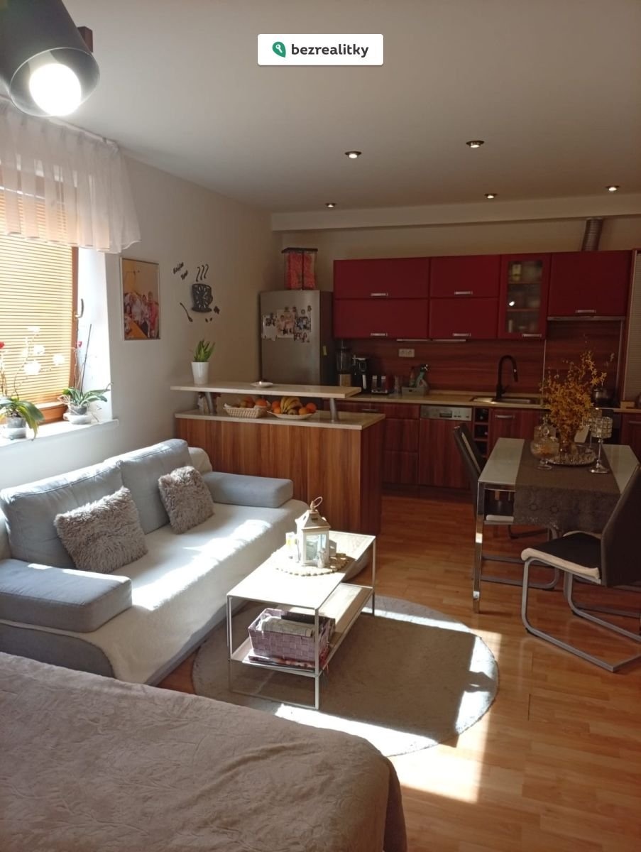 1775840029-zmjbkeuwrh-98668deb-a35d-4692-b476-d1b620202d92