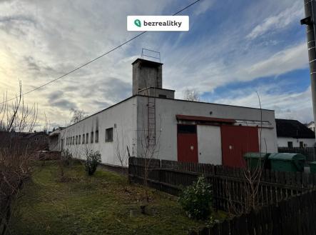 Prodej komerčního objektu, jiný, 684 m²