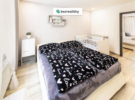 1775833351-inkxfdqykx-lo-c5-benice2