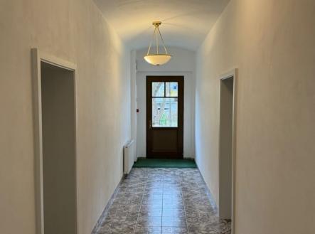 Prodej komerčního objektu, jiný, 387 m²