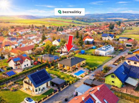 Prodej pozemku pro bydlení, 908 m²