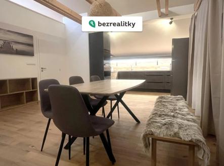 Prodej bytu, 3+kk, 92 m²