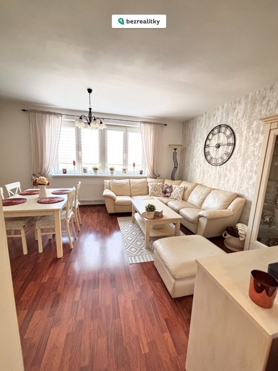 1775916376-jqevddovom-img-5305