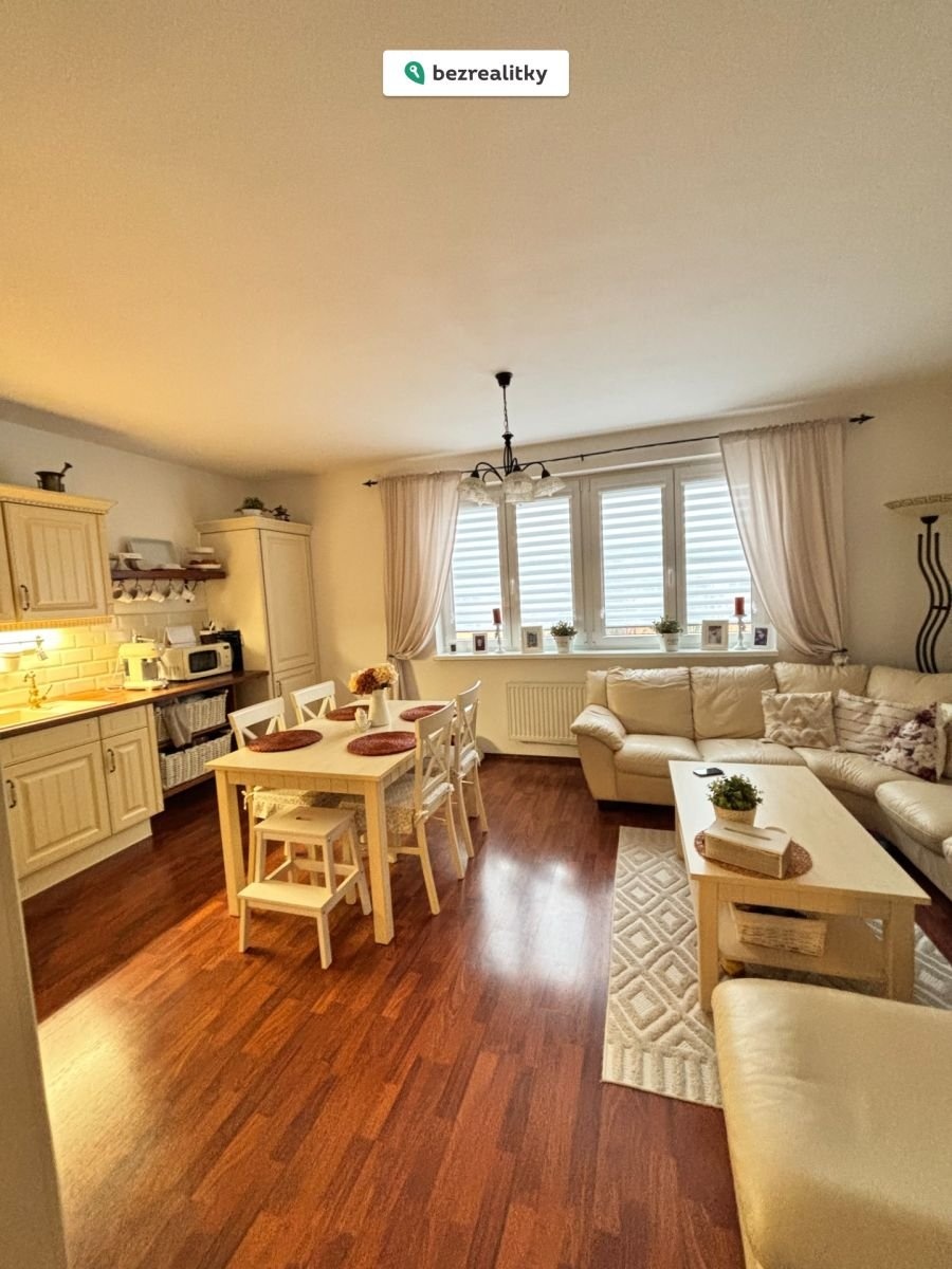 1775916376-mxstcduhuj-img-4753