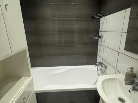 1773689294-xfriavlshm-img-3114