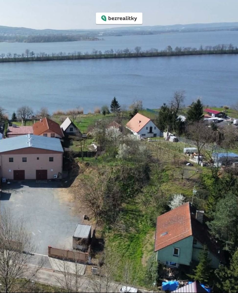 1776077774-gacjcfxxfj-img-1579