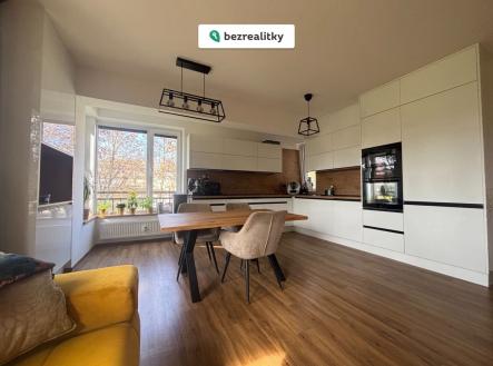 Prodej bytu, 3+kk, 96 m²