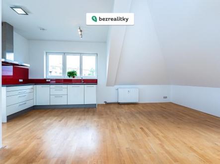 Prodej bytu, 2+kk, 62 m²