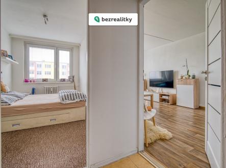 1776425814-kjojlwtbwu-josefa-c5-a0ev-c4-8d-c3-adka-16