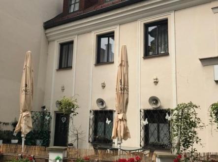 Prodej komerčního objektu, jiný, 429 m²