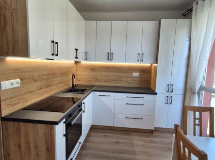 Prodej bytu, 2+1, 57 m² obrázek