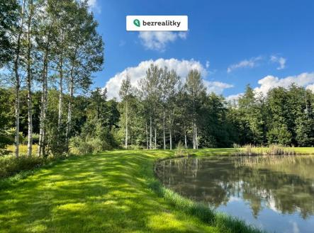 Prodej pozemku pro bydlení, 9 437 m²