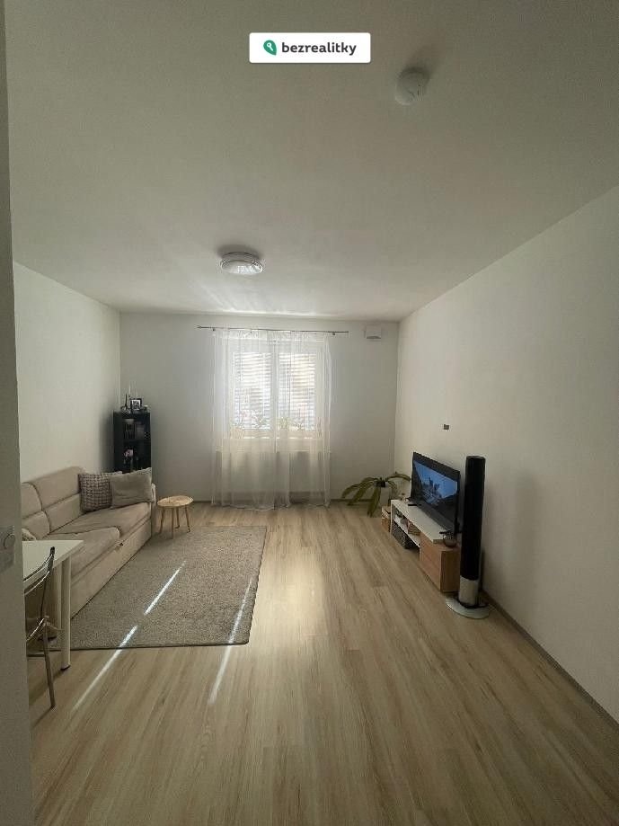 1776767332-wirxdtgpuo-byt-hustope-c4-8de