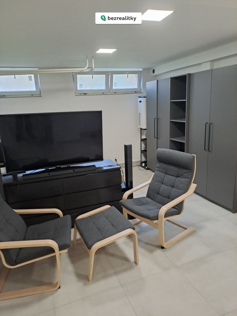 1776876371-harvieiver-fdd7f176-c483-4eaa-87c2-146a2cb7db6f