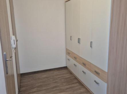 1776955930-byudrqzviy-20260422-164930-resized