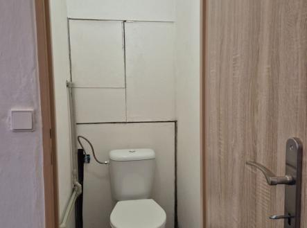 1776956378-aofsturedj-20260422-164847-resized