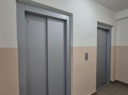 1776957986-mqavgpfgob-image-281-29