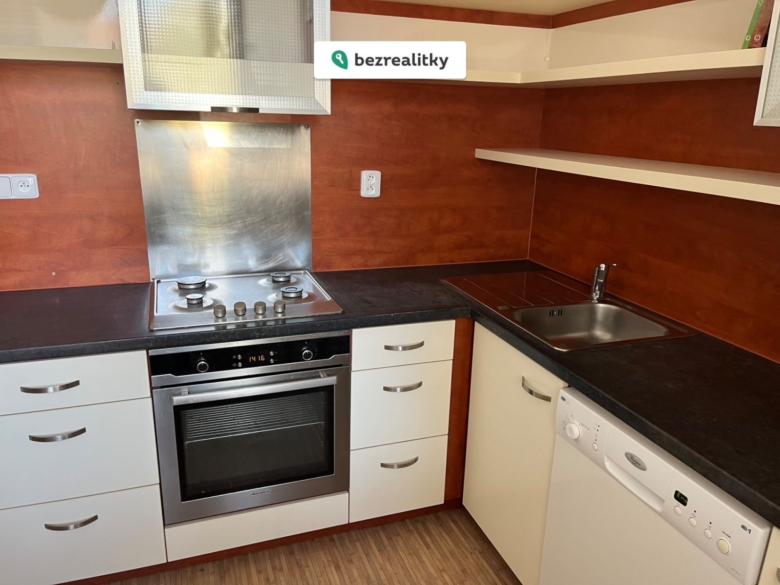 1777136224-vphgjsbqrg-img-5716