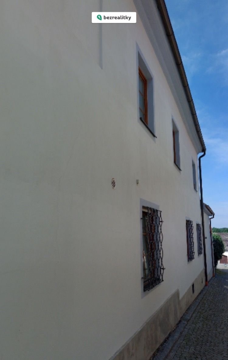 1777055730-mjkeptnony-img-1801