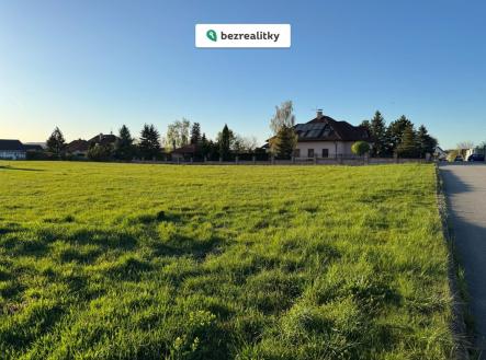 Prodej pozemku pro bydlení, 2 205 m²