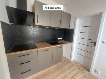 Prodej bytu, 2+1, 44 m²