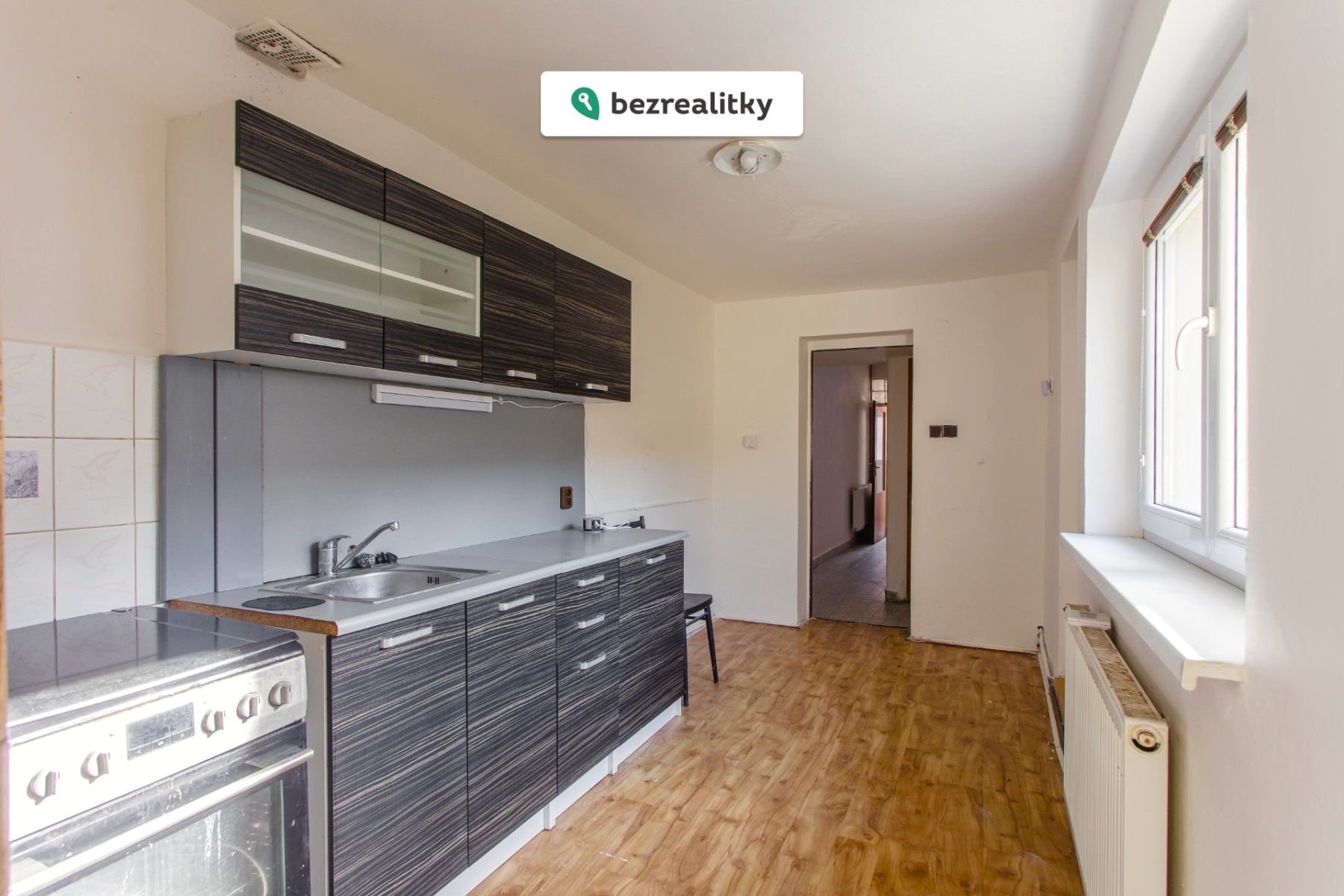 1777188325-mwvrmsrvnf-3-kuchy-c5-88