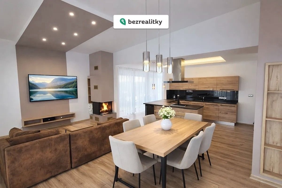 1777198084-vgwapqqcbf-img-7663