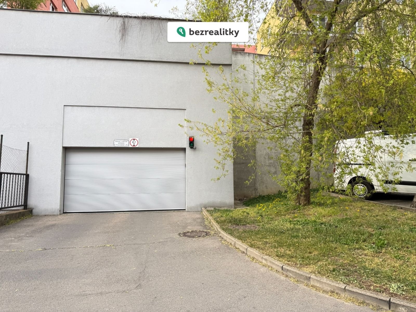 1777216339-qjpnejbjqi-img-6444