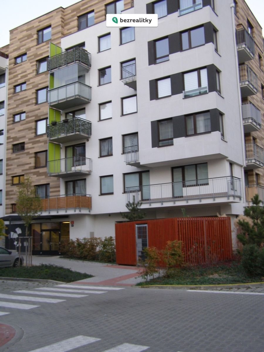 1777255709-uxgphmgozv-makedonsk-c3-a1-10