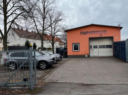 Prodej komerčního objektu, jiný, 407 m² obrázek