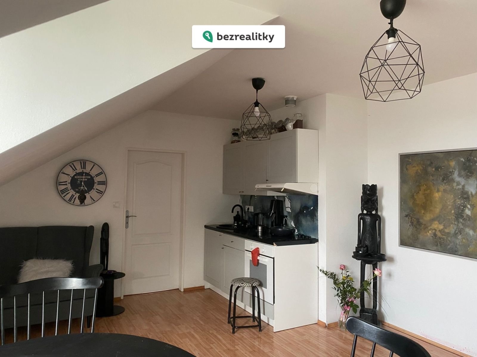 1777359408-piwjobtdkl-1000033273