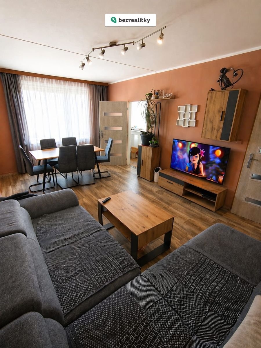 1776934225-qlzeiqziqb-bzenecka-byt00010