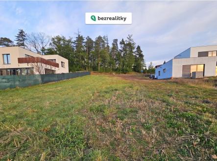 Prodej pozemku pro bydlení, 1 018 m²