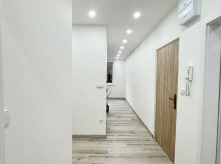 Prodej bytu, 2+1, 58 m²
