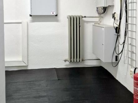 Prodej komerčního objektu, jiný, 12 m²