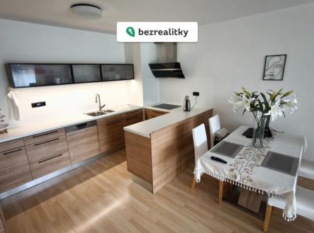 Prodej bytu, 2+kk, 82 m²